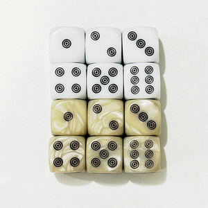 Dados de Hueso Natural Pulido Ecológicos Personalizados a Bajo Precio, Estilo Antiguo para Uso en Casino - Product Image 1