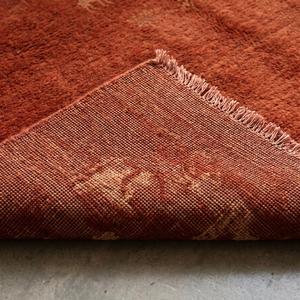 Alfombra de lujo roja óxido marroquí Gabbeh, de lana anudada a mano, de pelo plano y grosor medio, decorativa floral con flecos - Product Image 6