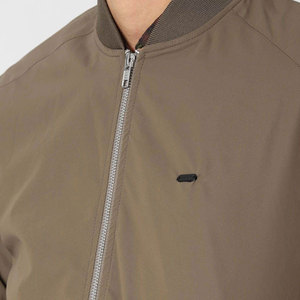 Chaqueta Bomber Gris Oscuro para Hombre, Estilo Perfeccionista, Cierre de Cremallera, Bloques de Color, Resistente al Viento, Informal, de Poliéster, para Invierno - Product Image 6