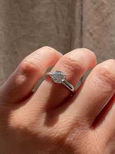 Bagues de fiançailles en diamant 14K 18K Or massif Rond Diamant de laboratoire Sertissage à griffes Solitaire pour demande en mariage Mariage Bijoux fins Fabrication - Product Image 5