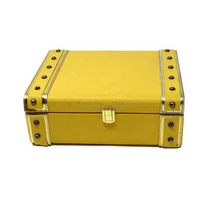 Boîte à bijoux décorative jaune avec système de verrouillage, pour bagues, pendentifs, souvenirs, pour femmes, boîte organisatrice de bijoux - Product Image 1