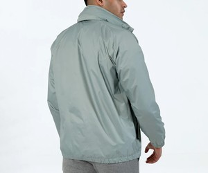 Chaqueta cortavientos de última generación, alta calidad, con logo personalizado, colores perfectos, transpirable, a prueba de viento, con exterior de poliéster, corte regular. - Product Image 4
