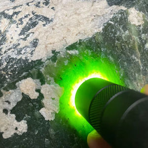 Nefrita Verde de Pakistán, Jade en Bruto para Joyería, Formas Mixtas Tipo Tablero de Ajedrez, 1-100kg+, 100% Natural, Grado AAA - Product Image 6