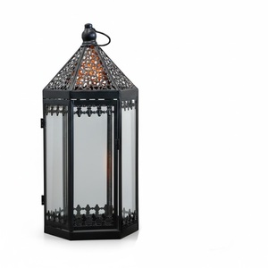 Lanterne marocaine vintage blanche en métal vieilli pour la vente en gros, idéale pour les centres de table de mariage, la décoration de la maison, du patio et des fêtes. - Product Image 6