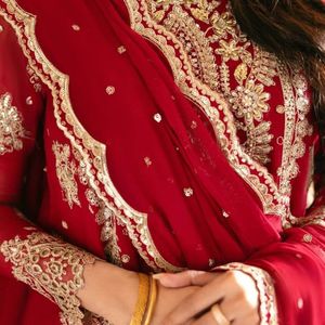 Red Embroidered Salwar Kameez Pakistani <b>Wedding</b> <b>Dress</b> Long Dupatta Net Sharara <b>Suit</b> <b>for</b> Bride Party Wear - Product Image 2