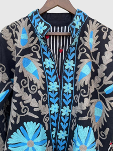 Veste en coton brodée à la main avec des motifs floraux, manches longues, col rabattu, taille plus, style Prairie Chic, vêtements de printemps pour femmes - Product Image 5