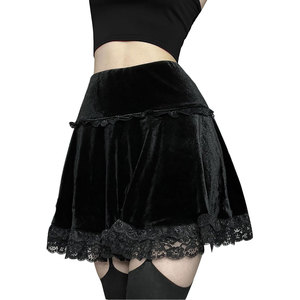 Falda mini de terciopelo negro con volantes y encaje para mujer, cintura alta, estilo gótico punk, línea A, ropa urbana E-Girl, venta al por mayor - Product Image 1