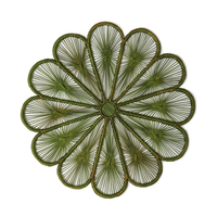 Set de table rond en raphia festonné, dessous de plat en paille tressée écologique, idéal pour la vente en gros, mariages et restaurants