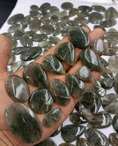 Cuarzo Rutilado Verde Natural Cabujón Gema Suelta Corte Cojín Oval Pera con Inclusiones de Cabello y Juego de Color para Fabricación de Joyas al por Mayor - Product Image 3