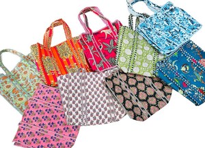 Lot en gros de sacs fourre-tout matelassés en coton style bohème, motif floral brodé, à ouverture simple, pour le shopping et les expositions - Product Image 3
