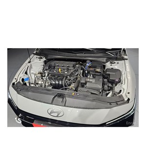 Hyundai Avante 2024 1.6 con Cámara Trasera, Asientos de Cuero, Estándar de Emisiones Euro V, 12,994 km, Volante a la Izquierda - Product Image 6