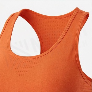 Conjunto de yoga sin costuras para mujer, top deportivo acanalado naranja con espalda cruzada y pantalones cortos de cintura alta, ropa deportiva de 2 piezas - Product Image 4