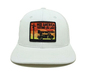 Gorras deportivas blancas para exteriores de cuatro estaciones, gorras trucker de 6 paneles con logo bordado personalizado, sombreros de golf OEM de Vietnam, accesorios para la cabeza. - Product Image 3