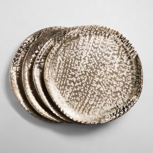 Assiette de présentation ronde martelée en acier inoxydable, finition métallique polie, qualité supérieure, pour mariage et cuisine, couleur argent - Product Image 1