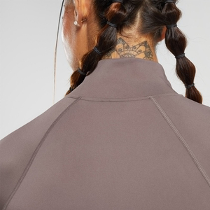 Veste de yoga légère pour femme, en nylon, athlétique, ajustée, extensible, respirante, avec fermeture éclair, couche extérieure - Product Image 5