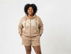 Women's Distress Embroidery Sweat Short Set Casual Winter Long Sleeve Drop Shoulder 100% Cotton Fleece Oversize Sweat Short Set - Product Image 5