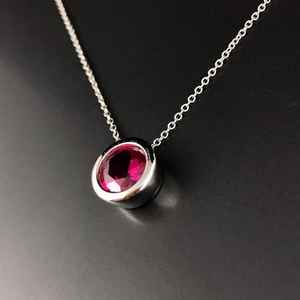 สร้อยคอพลอยสีชมพู จี้เงินแท้ ของขวัญวันเกิดเดือนกรกฎาคม ของขวัญคริสต์มาส ของขวัญครบรอบ 40 ปี สำหรับผู้หญิง - Product Image 5