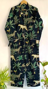 Conjunto de Pijama de Manga Larga para Mujer, Estampado Tropical de Animales, Cuello con Muescas, Camisa con Botones y Pantalones, Ropa de Dormir con Estampado Tropical de Animales - Product Image 4