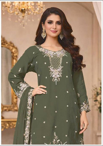 Conjunto de Salwar Kameez Sharara Bordado en Verde Oliva, Traje Pakistaní de Chifón con Dupatta para Bodas y Fiestas - Product Image 4