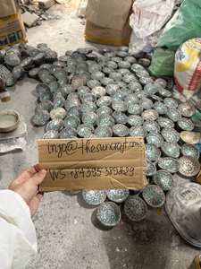 Coquille de noix de coco naturelle polie - Incrustation de perles en mosaïque - Organisateur de bijoux décoratif - Product Image 3