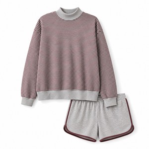 Ensemble décontracté pour femmes, sweat-shirt rayé et short, modèle TS-STR-021 - Product Image 1