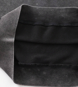 Sudadera con capucha gráfica personalizada con efecto acid wash, calidad premium, tela 100% algodón de alto gramaje, para ropa casual y streetwear, unisex. - Product Image 6