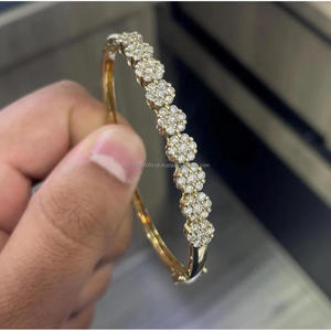 Brazalete de Diamantes Cultivados en Laboratorio con Diseño Floral en Plata de Ley 925, Brazalete Brillante para Mujer, Regalo de Joyería para Fiesta - Product Image 2