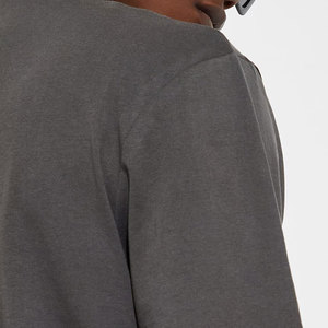 T-shirt à manches courtes gris foncé pour homme, col rond, imprimé avec motif, coupe décontractée, logo sur le devant, 100% coton jersey - Product Image 6