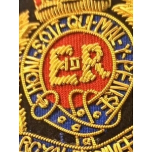 Insignias Bordadas a Mano del Cuerpo de Ingeniería Británico, Personalizadas al por Mayor, en Fieltro con Hilos de Oro, para Blazers y Otras Prendas - Product Image 3