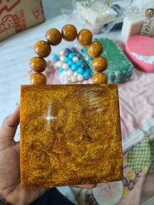 Bolso de Mano de Resina Pintado a Mano Ecológico para Mujer, Diseño con Cierre de Cuentas, Modelo con Patrón, Regalo para el Día de la Madre, Personalizable - Product Image 3