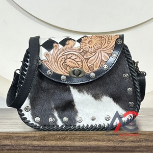 Bolso Bandolera de Cuero Vacuno Genuino Hecho a Mano con Diseño Personalizado, Patrón a Cuadros, OEM ODM, Ajustable, para Mujer - Product Image 1