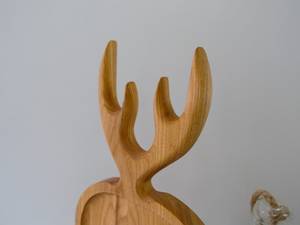 Plateau de service de luxe moderne en forme de cerf avec support, design minimaliste, en bois massif, motif animalier, assiettes et plats – Vente chaude - Product Image 2