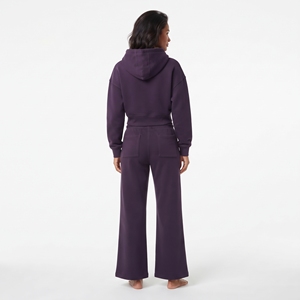 Conjunto de dos piezas para mujer al por mayor: Sudadera con capucha corta de hombros caídos con cremallera completa y pantalón jogger de pierna ancha, con logo personalizado, ropa casual - Product Image 5