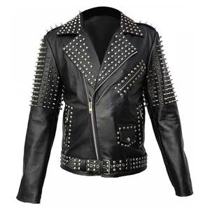 Chaqueta de Cuero para Mujer Estilo Motero, Premium, de Alta Calidad, con Logotipo Personalizado y Tachuelas - Product Image 1