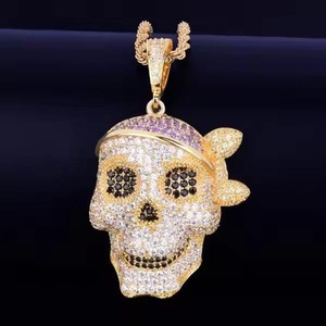 Pendentif Crâne Vintage de Luxe en Moissanite et Diamant Jaune Massif, Bijou Hip Hop pour Mariages, Fêtes et Cadeaux, Disponible à Prix Bas - Product Image 2