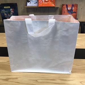 ถุงช้อปปิ้ง PP ดีไซน์ของคุณเองในราคาประหยัด - Product Image 1