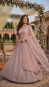 Lehenga Choli Rosa Polvoriento Bordado para Mujer con Dupatta |   Lehenga nupcial con lentejuelas y bordados |   Ropa Étnica al por Mayor - Product Image 4