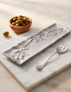 Plateau de service en métal massif motif branche d'olivier argentée, finition texturée, article de vaisselle pour cuisine et salle à manger, en stock - Product Image 3