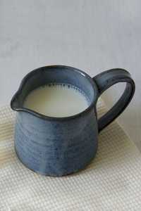 Los paredes de cerámica gruesa ofrecen una sensación sólida y ayudan a mantener las bebidas calientes por más tiempo. - Product Image 6