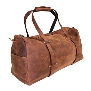 Bolsa de Viaje de Cuero Genuino Personalizada - Negra, Estilo Deportivo de Lujo, Forro de Poliéster, Bolsa de Viaje para Hombre de Alta Calidad - Product Image 4