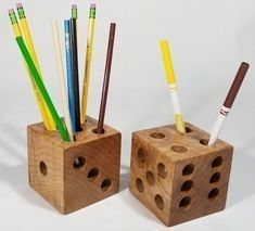 Accessoire de bureau en bois pour espaces de travail organisés, porte-crayons en bois de fabrication fine, support de bureau multifonctionnel en bois, porte-stylos en bois - Product Image 2