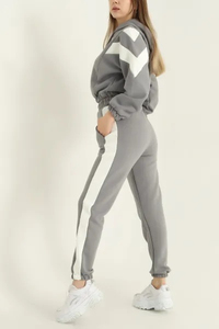 New Arrival Women Winter Casual Tracksuit Set Breathable Lightweight Polyester/Cotton <b>Blend</b> with Customizable Logo Tracksuits - Product Image 3