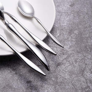 Ensemble de couverts en acier inoxydable en gros |   Approvisionnement en gros de cuillères, fourchettes et couteaux pour l'exportation et les commandes OEM - Product Image 3