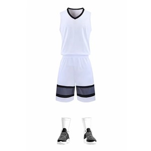 Maillot de basket-ball d'équipe personnalisé, impression de nom et de numéro, commandes groupées disponibles pour les clubs, les écoles, les ligues et les tournois - Product Image 1