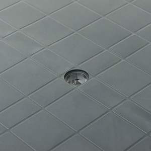 Table de jardin en plastique vert légère et de taille moyenne pour mobilier de patio - Product Image 5