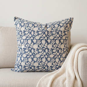 Cojín Decorativo Cuadrado de Algodón Amarillo con Patrón Floral Clásico, Funda de Cojín para Sofá con Diseño Botánico Sostenible para Decoración del Hogar - Product Image 6