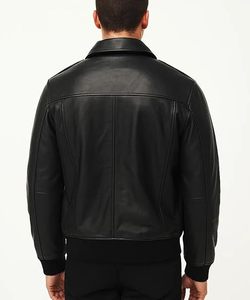 Veste de moto pour homme en cuir PU noir imperméable et coupe-vent, fermeture éclair, col rabattable, coupe régulière, couleur unie, style hiver - Product Image 4