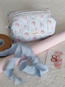 Custom Dot Quilted Cotton <b>Large</b> Cosmetic <b>Bag</b> Women Travel Makeup Pouch Zipper Fashion Style De Maison <b>Gift</b> Soft Handle - Product Image 3