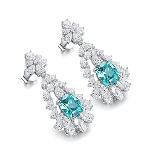 Boucles d'oreilles carrées tendance pour femmes, plaquées argent, bijoux modernes, vente en gros, boucles d'oreilles en diamant - Product Image 1