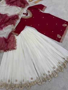 Ensemble Kurti Sharara Gharara en Crêpe Brodé de Paillettes Indiennes Cousues, Vêtements Ethniques pour l'Hiver, Diwali, Mariages et Fêtes - Vente en Gros - Product Image 4